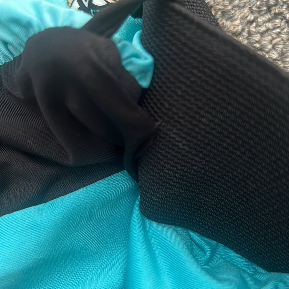 Dress - Picture 7 of 7